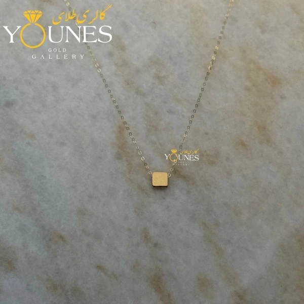 گردنبند مربع مات مینیمال طلا